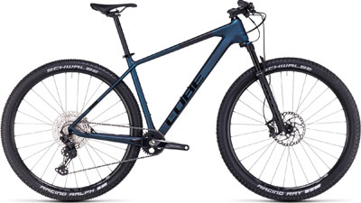 Cube Reaction C:62 Race hardtail mountainbike in donkerblauw.