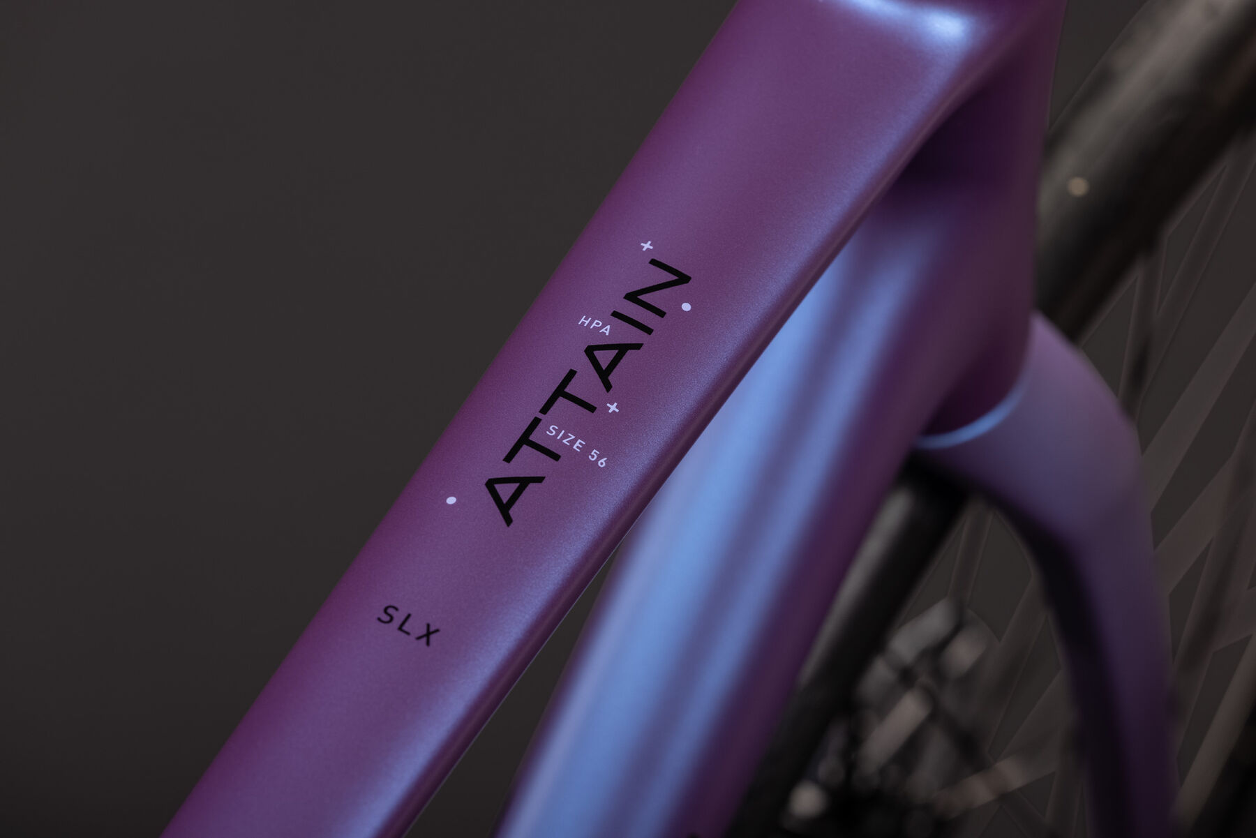1130610-Cube-Attain-SLX-blueiris-n-black-2027-02